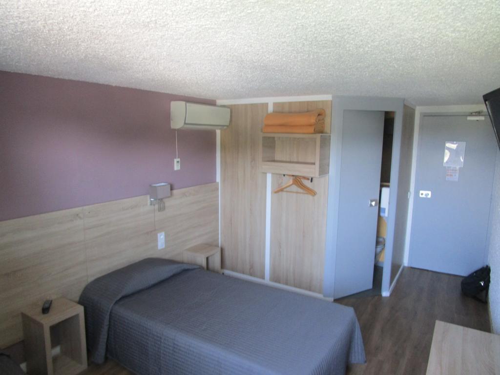 קאן Hotel Les Tourrades מראה חיצוני תמונה
