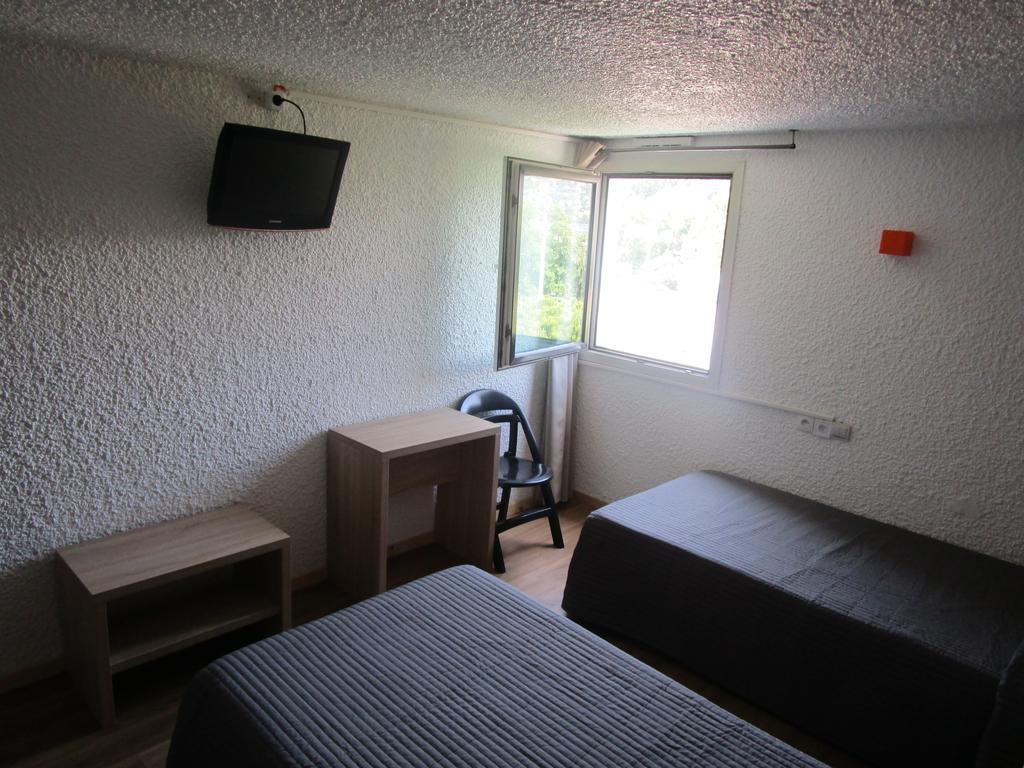 קאן Hotel Les Tourrades מראה חיצוני תמונה